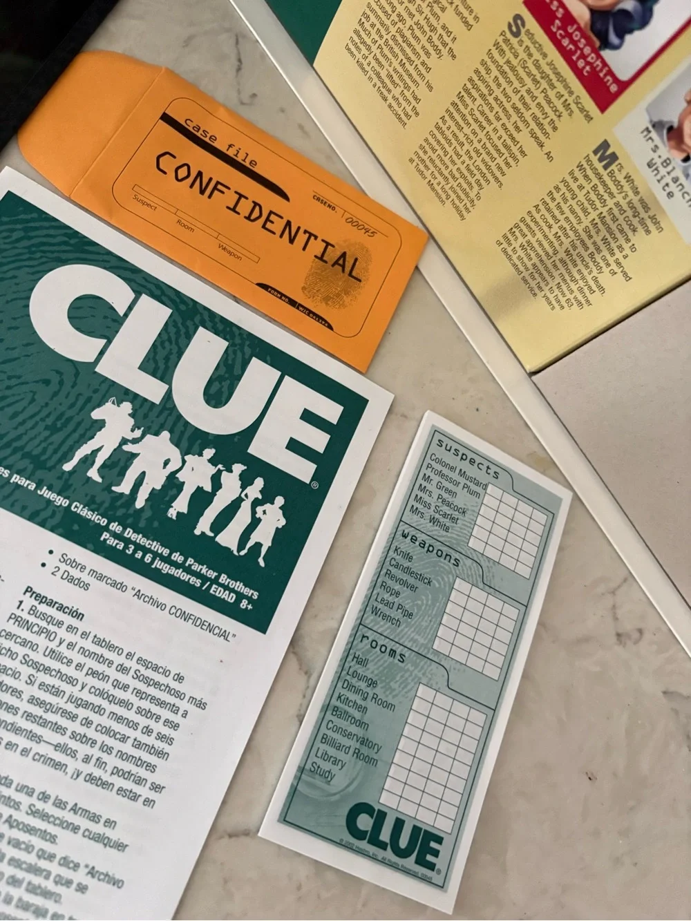 Clue Board Game Parker Brothers Family Mystery Detective Game 100% Complete